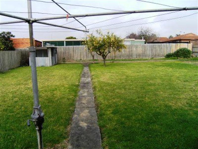 13 McComb Street, Lilydale VIC 3140