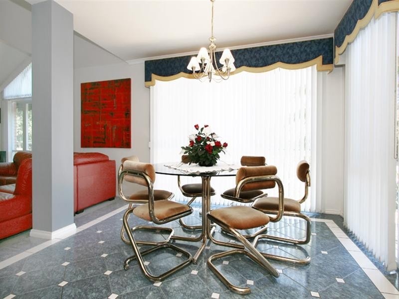 19 Delamere Drive, Chirnside Park VIC 3116