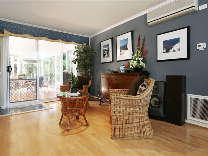 19 Delamere Drive, Chirnside Park VIC 3116