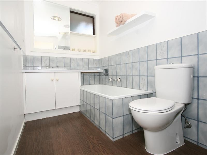 1/2 McComb Street, Lilydale VIC 3140