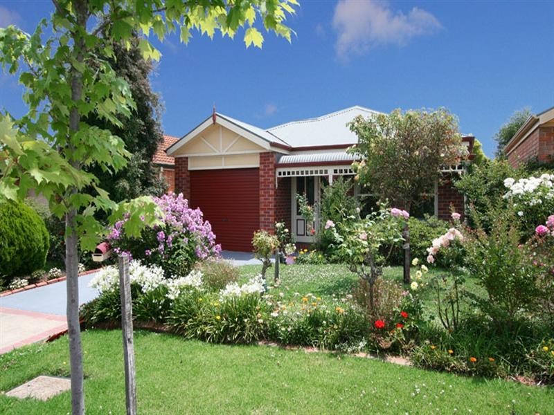 5 Norwich Close, Chirnside Park VIC 3116