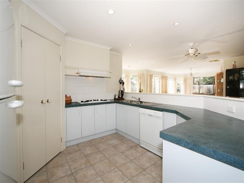 5 Glencoe Place, Lilydale VIC 3140