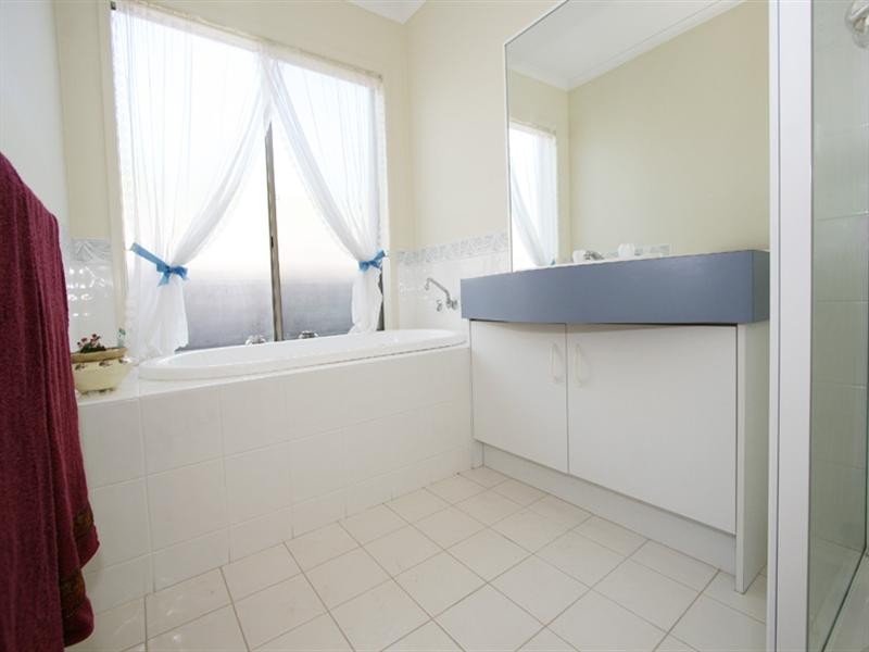 5 Glencoe Place, Lilydale VIC 3140