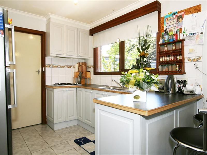 31 Elms Road, Mooroolbark VIC 3138