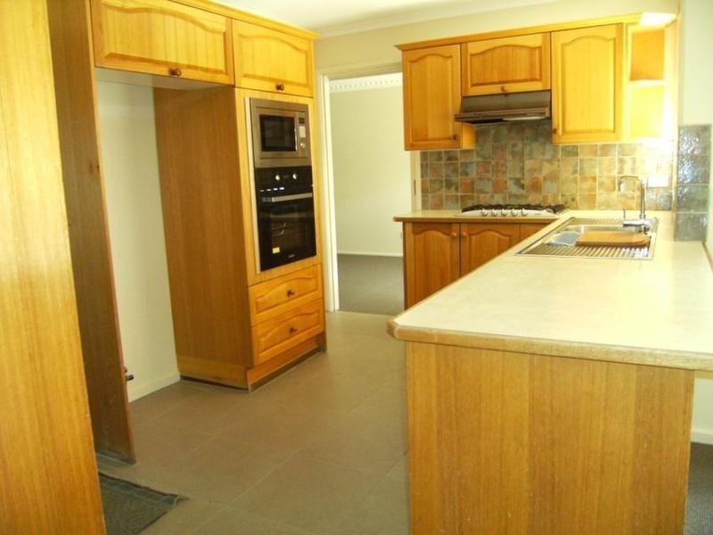 45 Anthony Drive, Chirnside Park VIC 3116