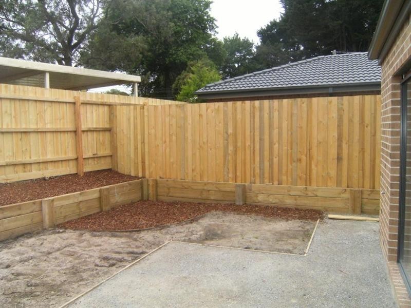 3 Leonard Road, Kilsyth VIC 3137