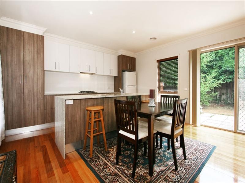 4/11 Peden Street, Chirnside Park VIC 3116