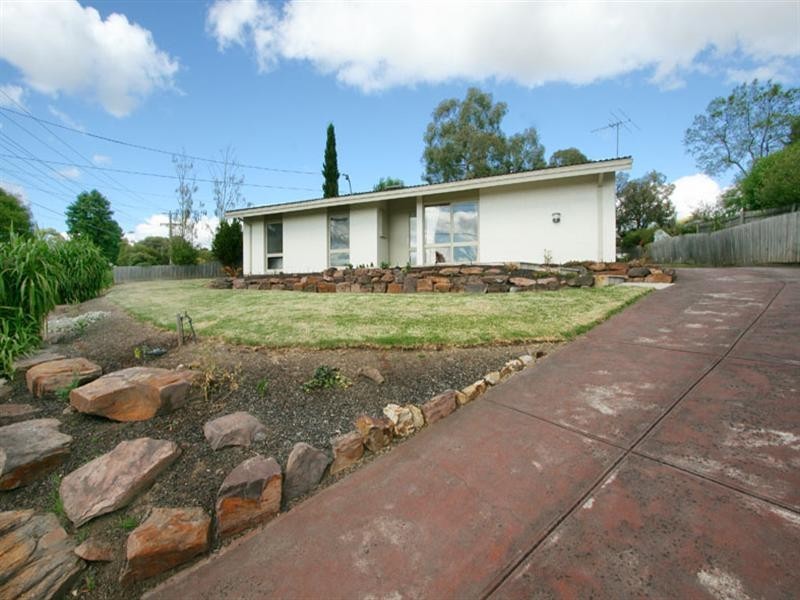 49 Kingswood Drive, Chirnside Park VIC 3116