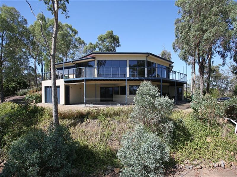 70 Leonard Road, Lilydale VIC 3140