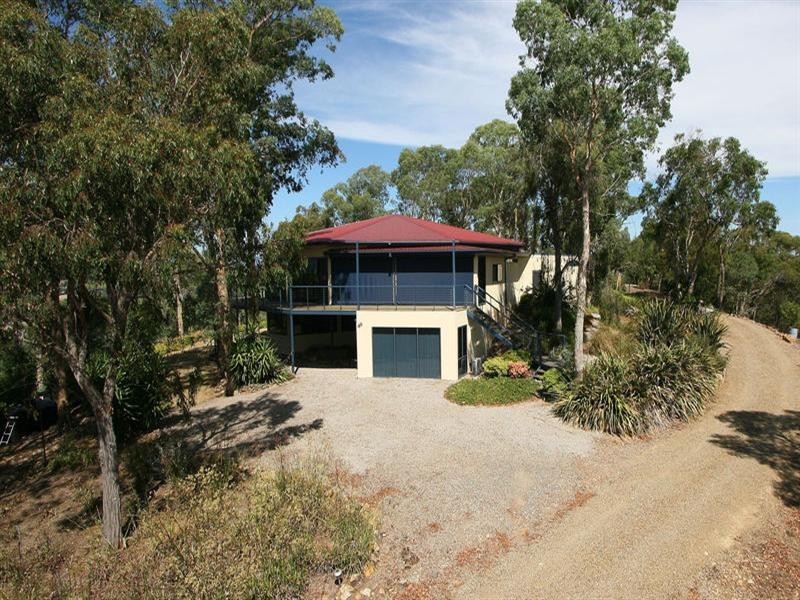 70 Leonard Road, Lilydale VIC 3140