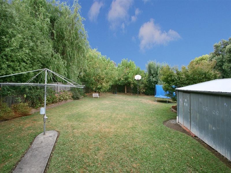 15 Beresford Road, Lilydale VIC 3140