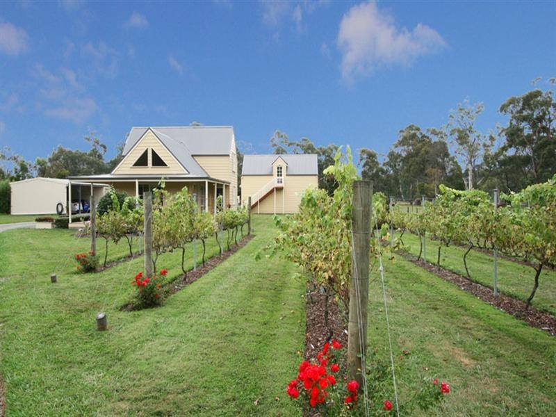 2935 Warburton Highway, Wesburn VIC 3799