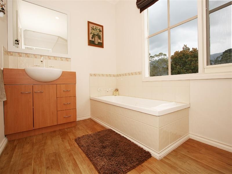 2935 Warburton Highway, Wesburn VIC 3799