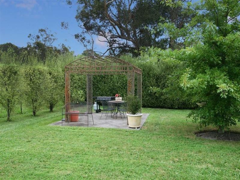 2935 Warburton Highway, Wesburn VIC 3799