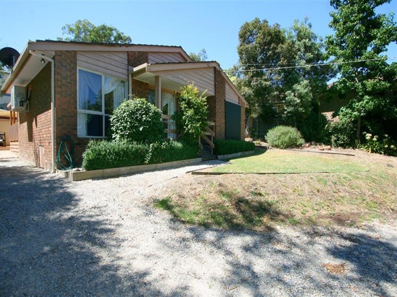 9 Summit Road, Lilydale VIC 3140