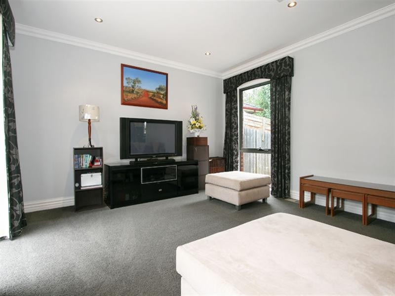 7A Carawa Street, Mooroolbark VIC 3138