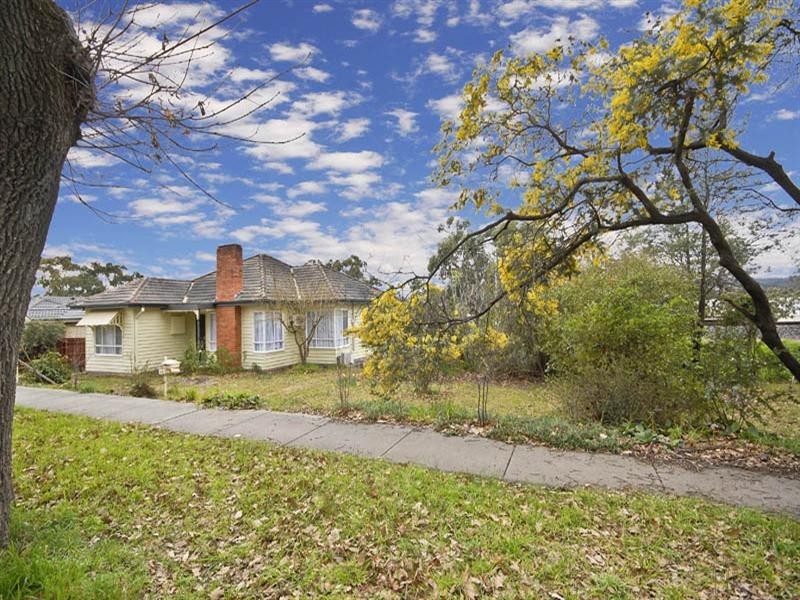 10 Cave Hill Road, Lilydale VIC 3140