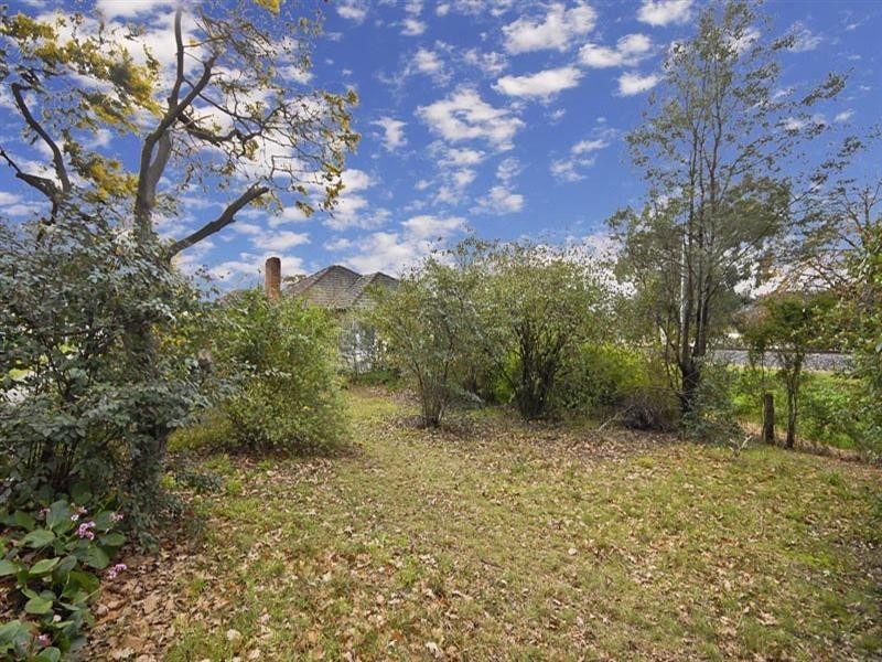 10 Cave Hill Road, Lilydale VIC 3140