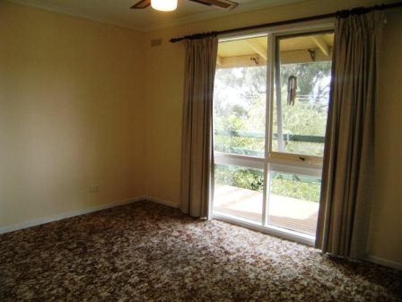 44 Carroll Street, Woori Yallock VIC 3139