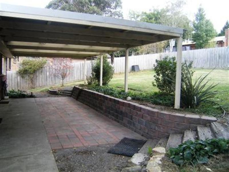 44 Carroll Street, Woori Yallock VIC 3139