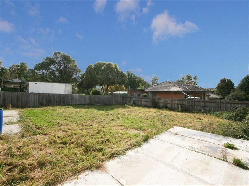 111A Cambridge Road, Mooroolbark VIC 3138