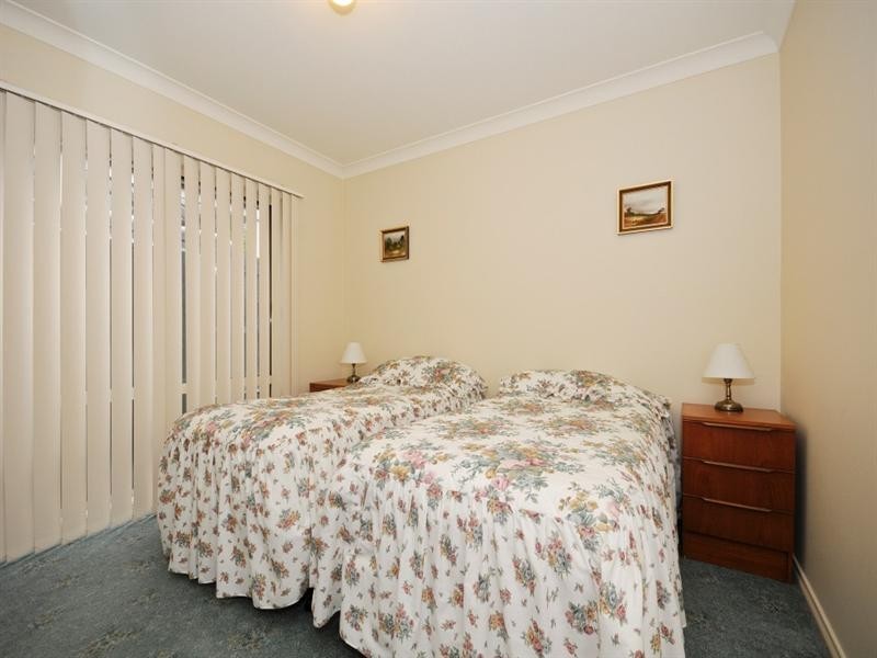 8 Regency Rise, Chirnside Park VIC 3116