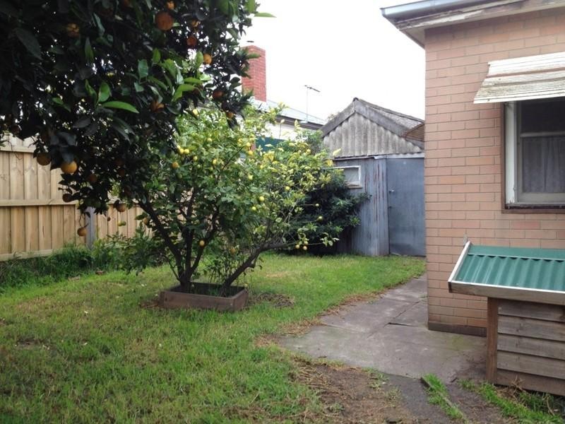 40 Dempster Street, Tottenham VIC 3012