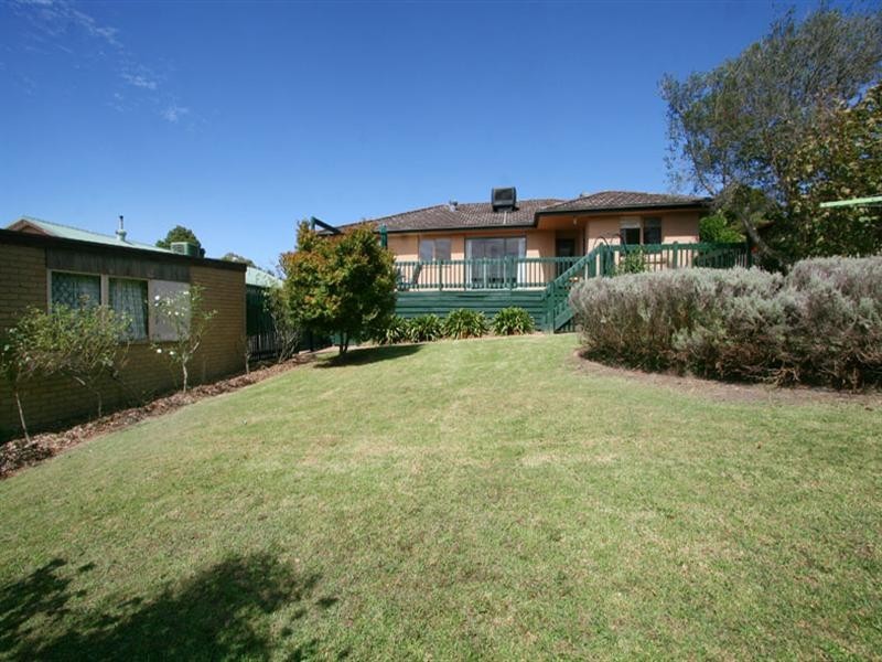 80 Roseman Road, Chirnside Park VIC 3116