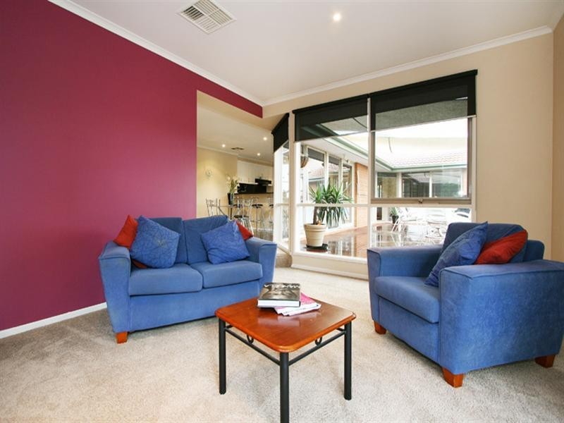 8 West Link, Chirnside Park VIC 3116