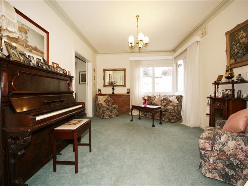 16 Grantully Street, Mount Evelyn VIC 3796