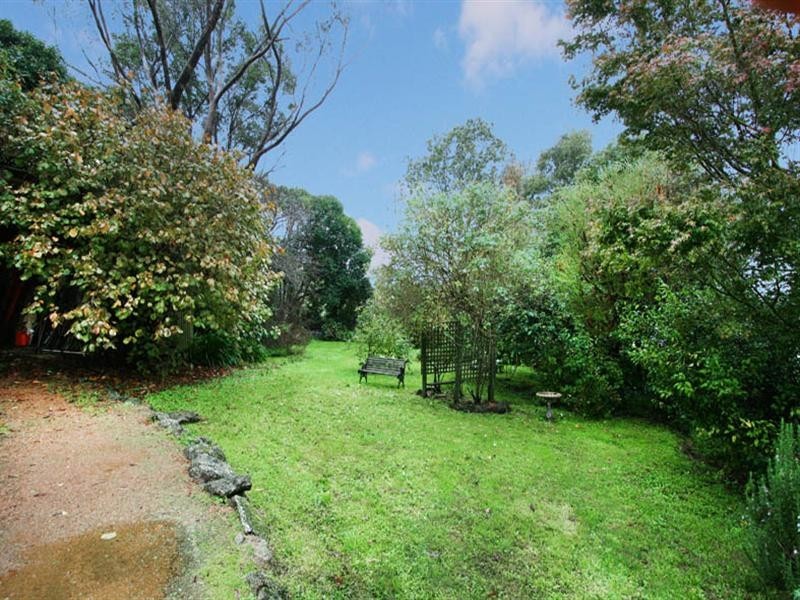 16 Grantully Street, Mount Evelyn VIC 3796