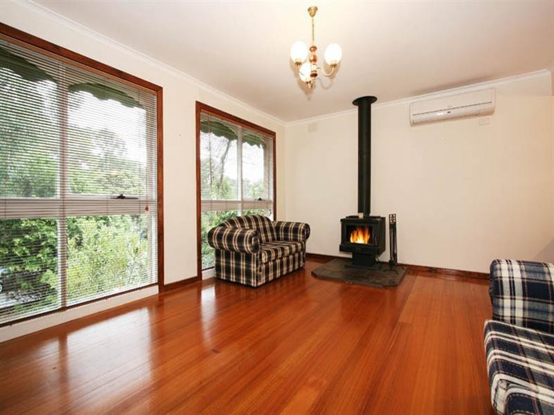 88 Rolling Hills Road, Chirnside Park VIC 3116