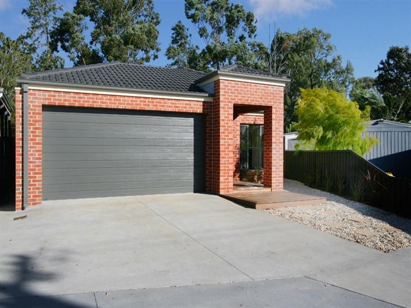 1/137 Switchback Road, Chirnside Park VIC 3116