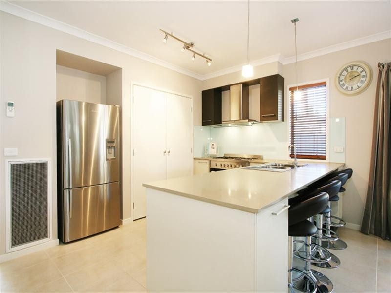 1/137 Switchback Road, Chirnside Park VIC 3116