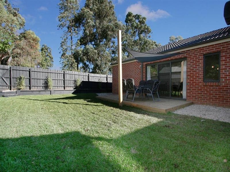 1/137 Switchback Road, Chirnside Park VIC 3116