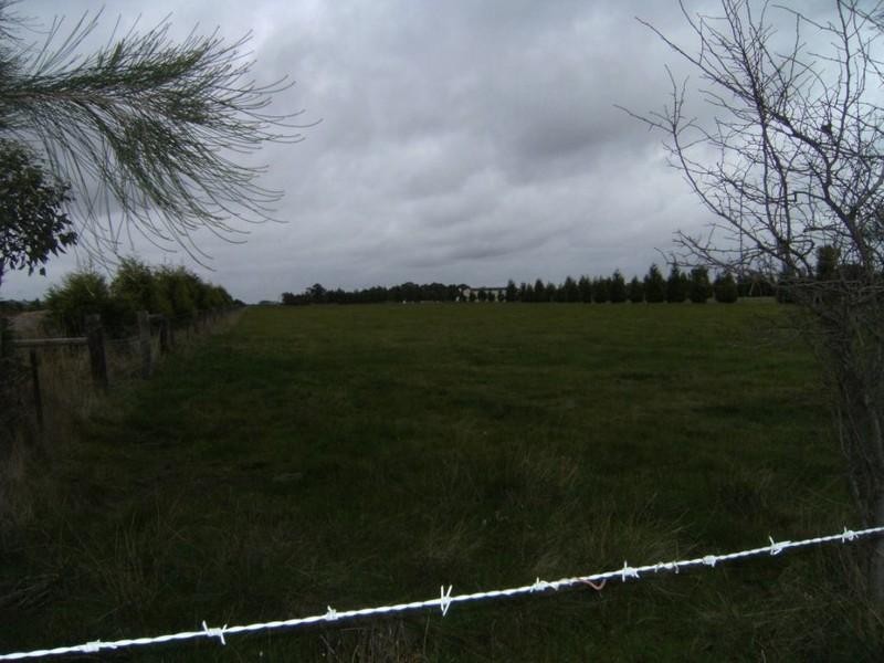 300 Mount Ridley Road, Mickleham VIC 3064