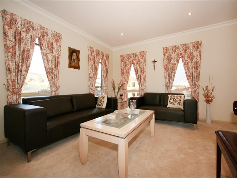 1 Ally Terrace, Chirnside Park VIC 3116