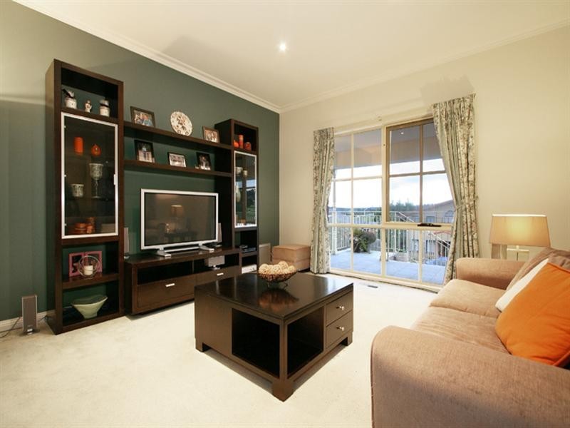10 Walter Lynch Way, Chirnside Park VIC 3116