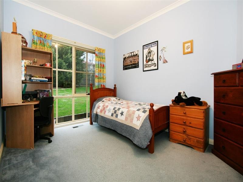 10 Walter Lynch Way, Chirnside Park VIC 3116