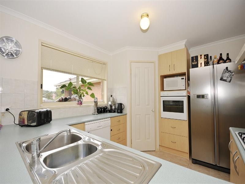 26 Meadowbank Avenue, Chirnside Park VIC 3116