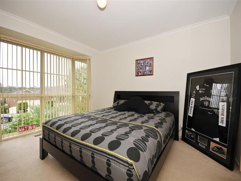 26 Meadowbank Avenue, Chirnside Park VIC 3116