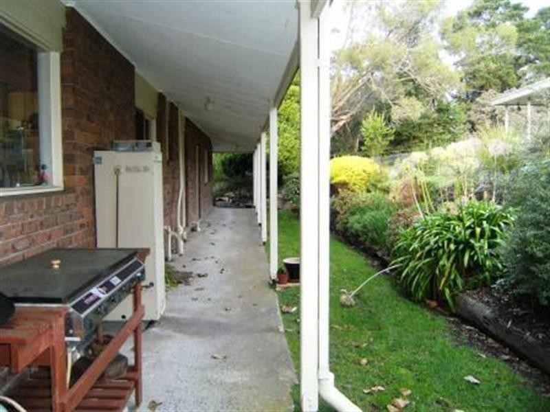 9 Mangans Road, Lilydale VIC 3140