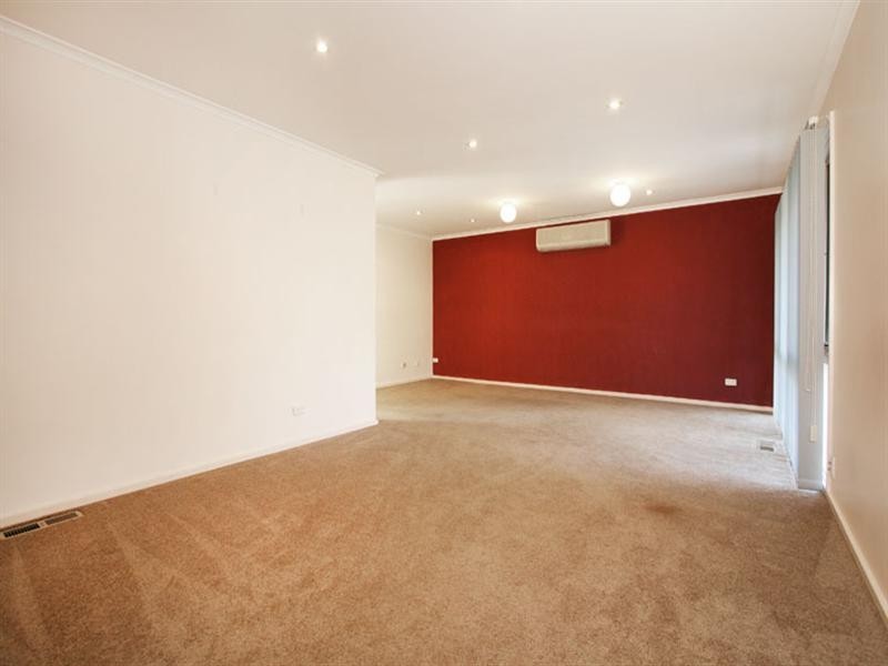 22 Meadowgate Drive, Chirnside Park VIC 3116