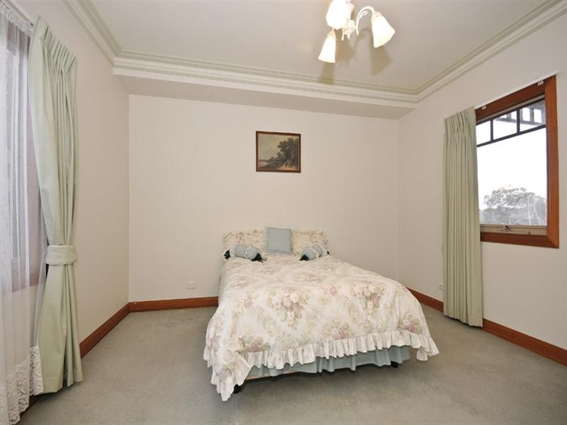 20 Clearwater Drive, Lilydale VIC 3140