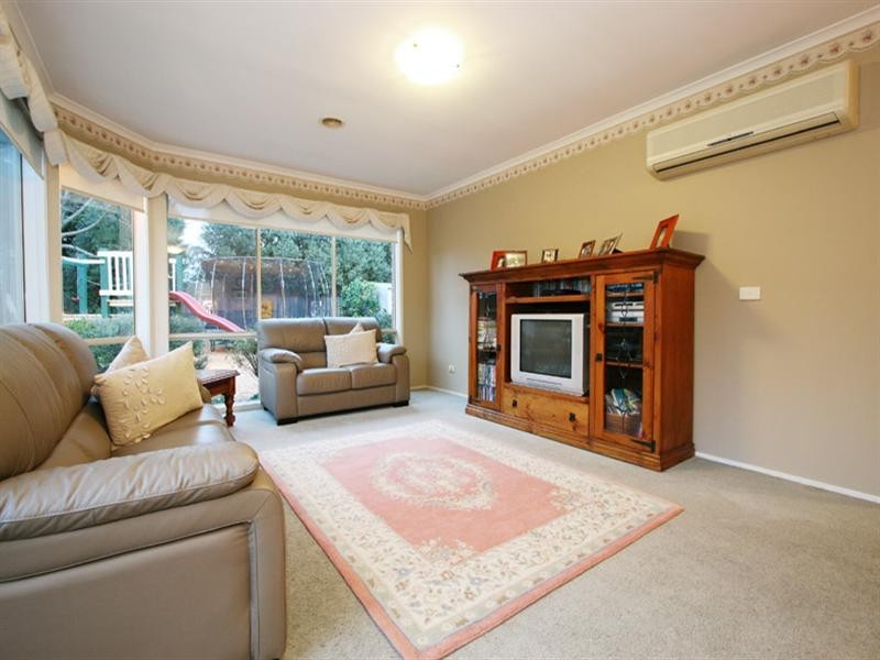 6 Newhaven Court, Lilydale VIC 3140