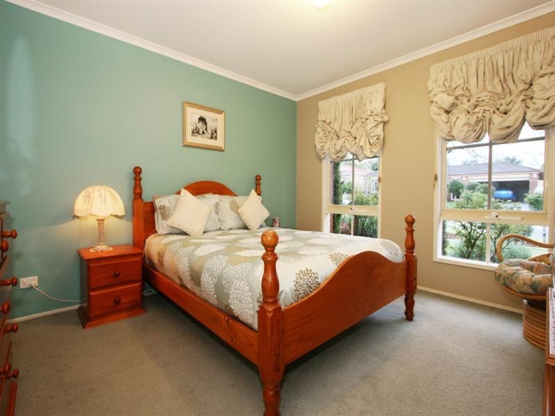 6 Newhaven Court, Lilydale VIC 3140