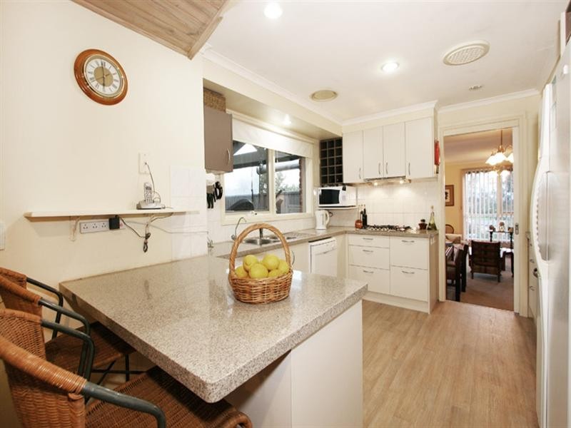 80 Landscape Drive, Mooroolbark VIC 3138