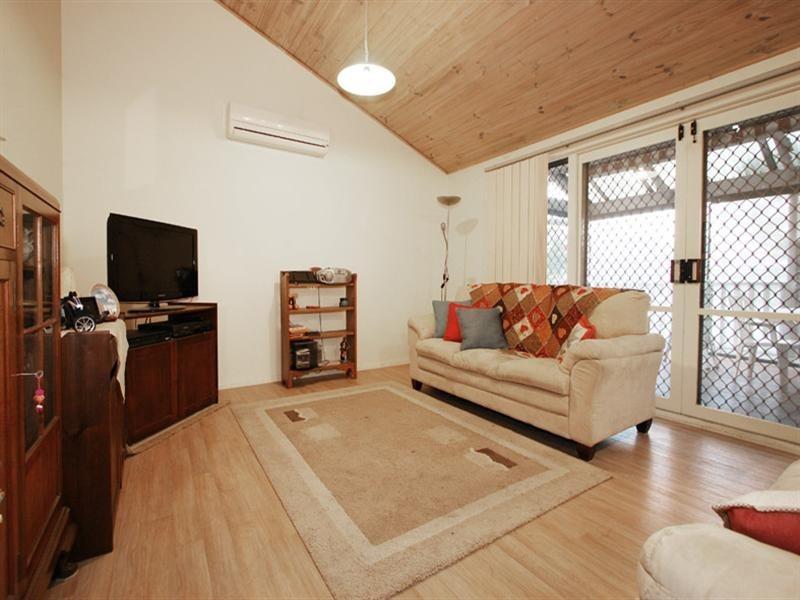 80 Landscape Drive, Mooroolbark VIC 3138