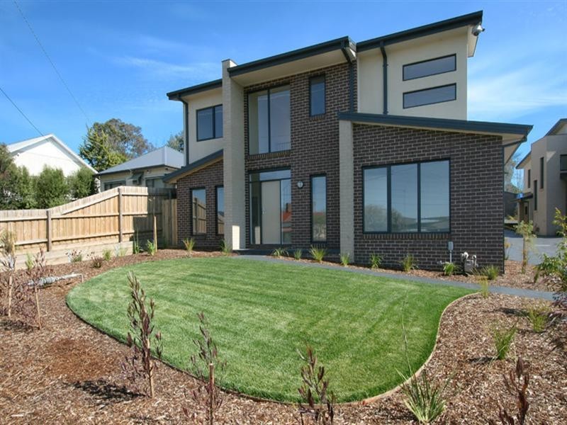 Unit 1/11 Maroondah Highway, Lilydale VIC 3140