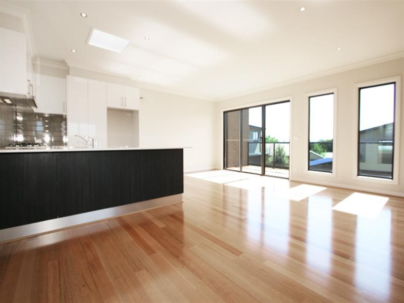 Unit 1/11 Maroondah Highway, Lilydale VIC 3140